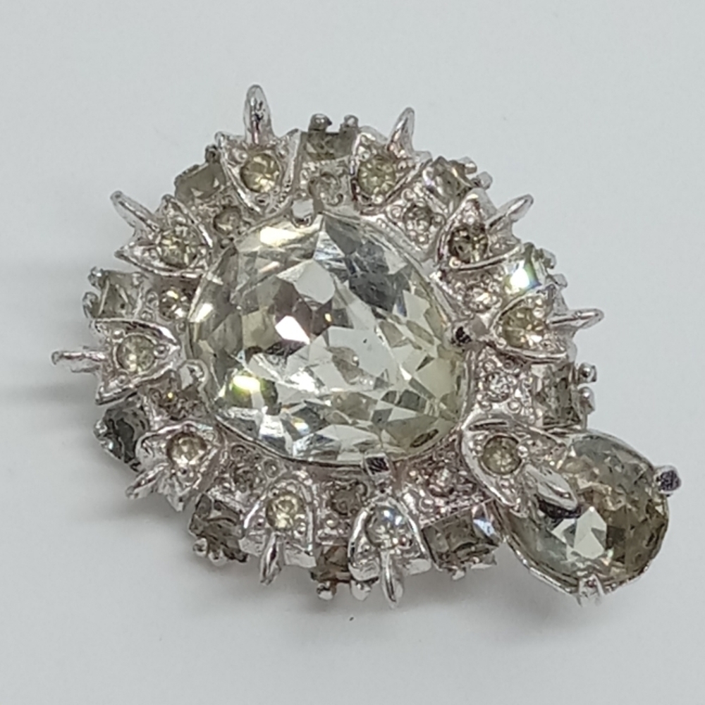 * Vintage Early Eisenberg Signed Fur Dress Clip Clear Rhinestones Brooch Pin